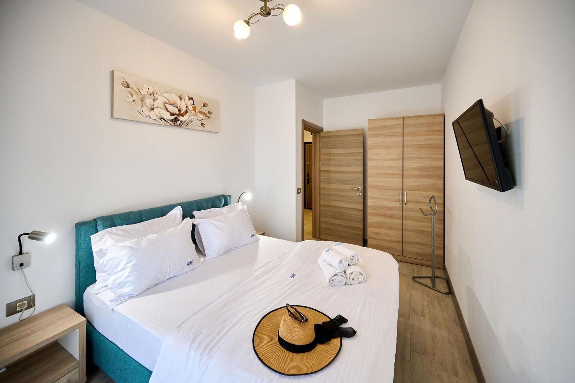 Evelyn'S Apartment Spa&Pool Beach Resort Mamaia Buitenkant foto