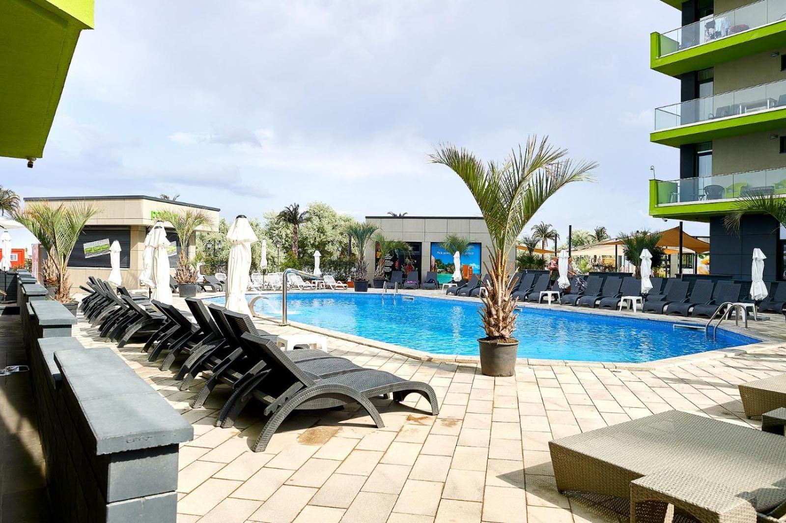 Evelyn'S Apartment Spa&Pool Beach Resort Mamaia Buitenkant foto