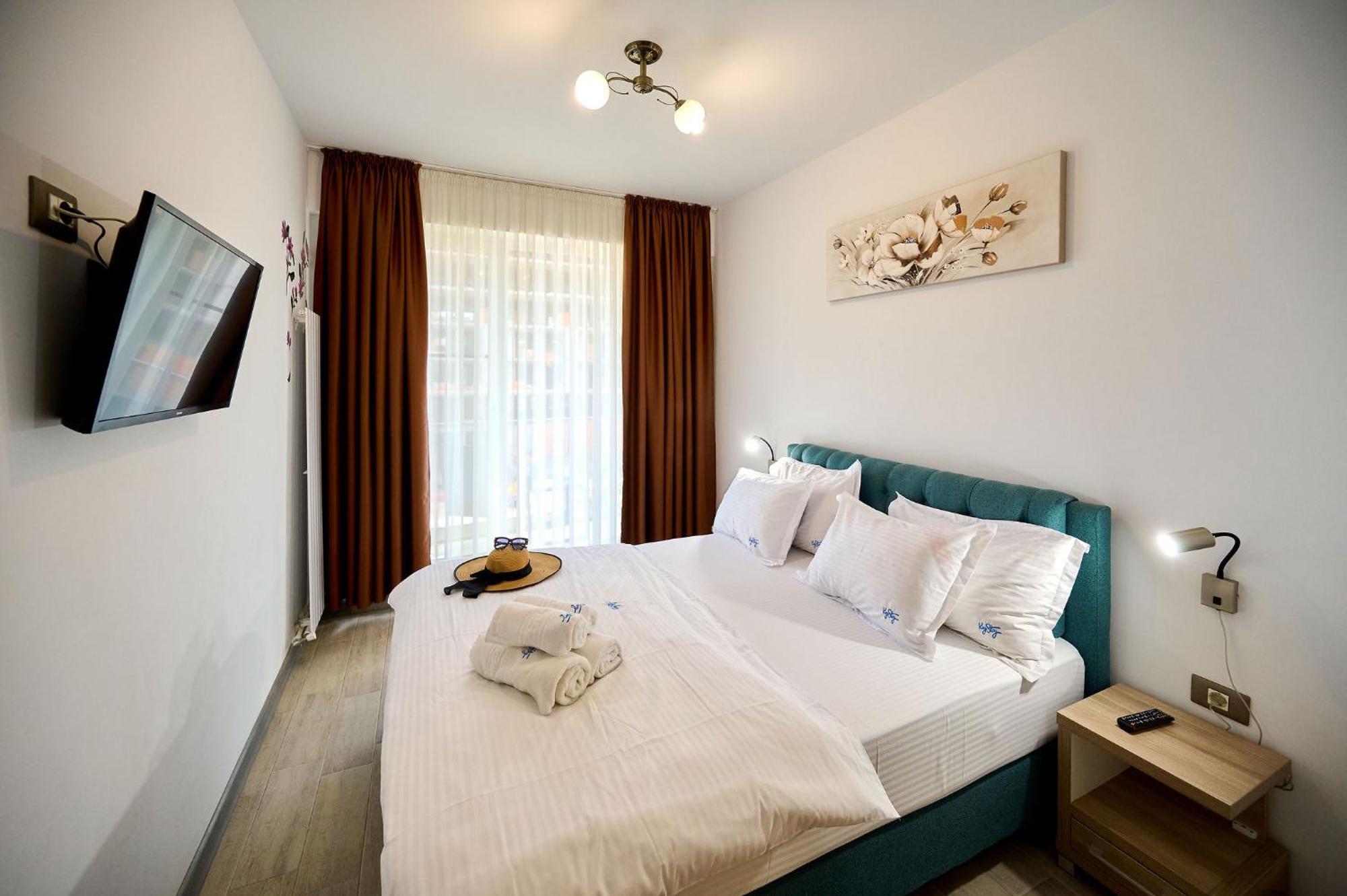 Evelyn'S Apartment Spa&Pool Beach Resort Mamaia Buitenkant foto